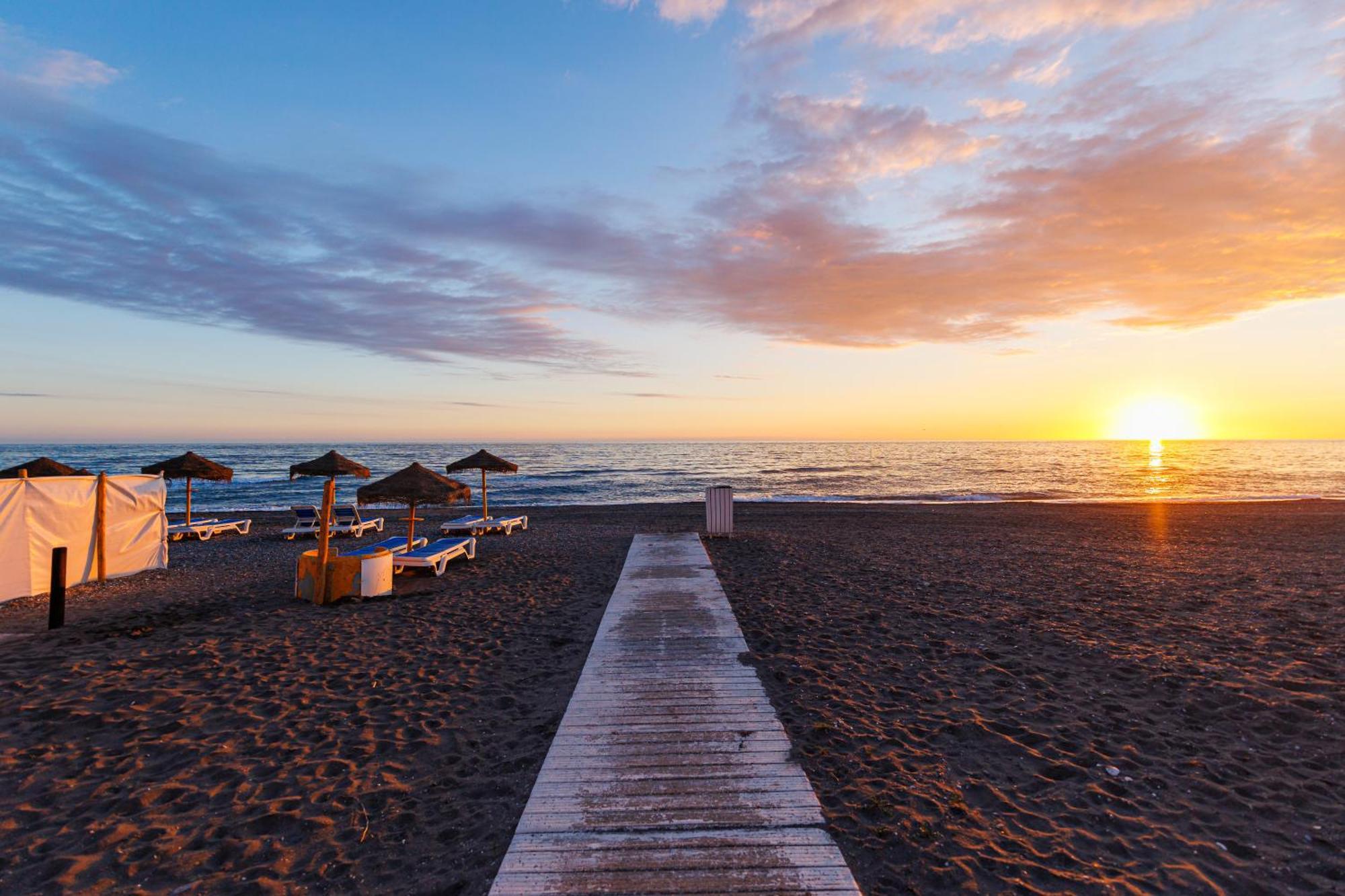Laguna Beach Wohnung Mit Freiem Meerblick Торрокс-Коста Экстерьер фото